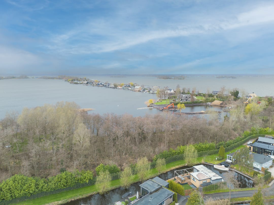 Foto 56 van Nieuw-Loosdrechtsedijk 217-C014