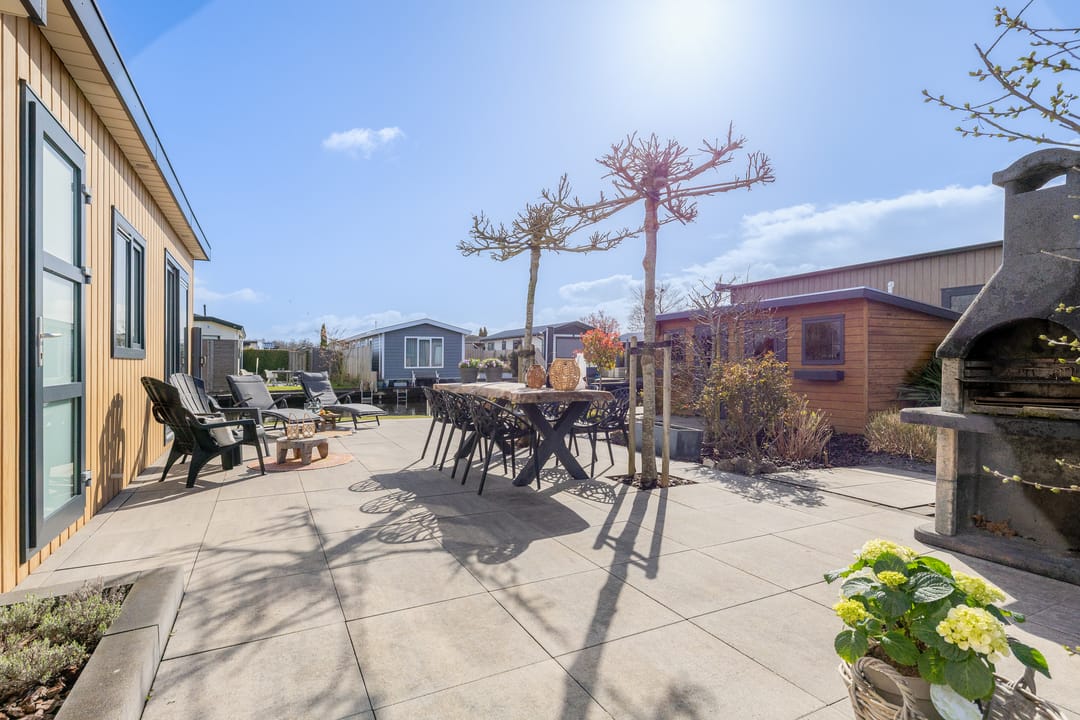 Foto 16 van Nieuw-Loosdrechtsedijk 217-C014