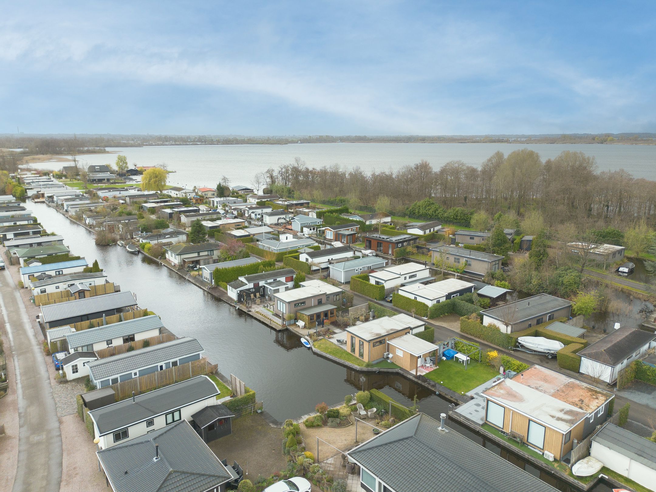 Foto 51 van Nieuw-Loosdrechtsedijk 217-C014