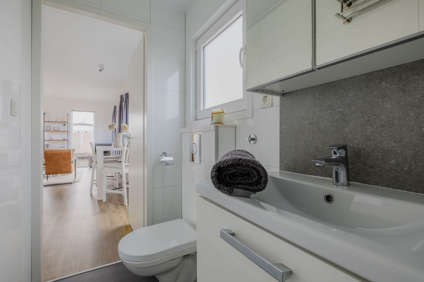 Foto 25 van Nieuw-Loosdrechtsedijk 217-C014