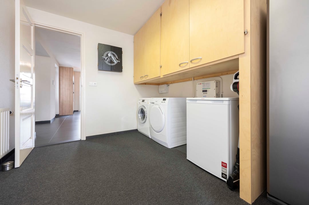 Spacious Detached Family Home with Modern Kitchen and Low-Maintenance Garden in Oudenbosch Center — 22