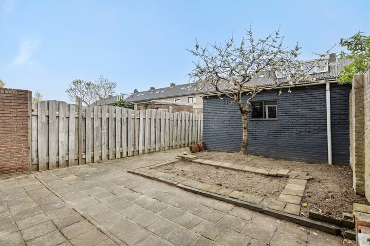 Foto 3 van Erik de Rodestraat 18