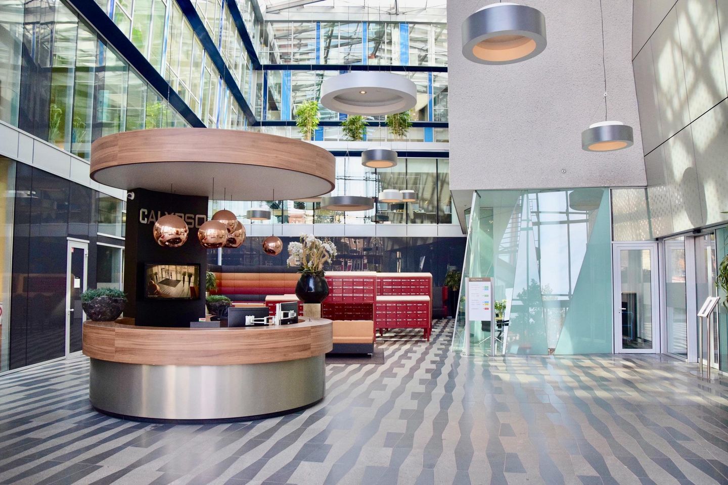 Foto 4 van Kruisplein 564