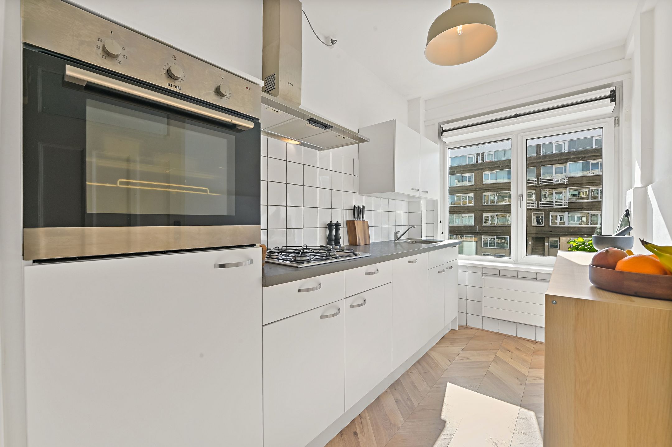 Spacious 3-Room Apartment with Balcony in Popular Blijdorp — 12