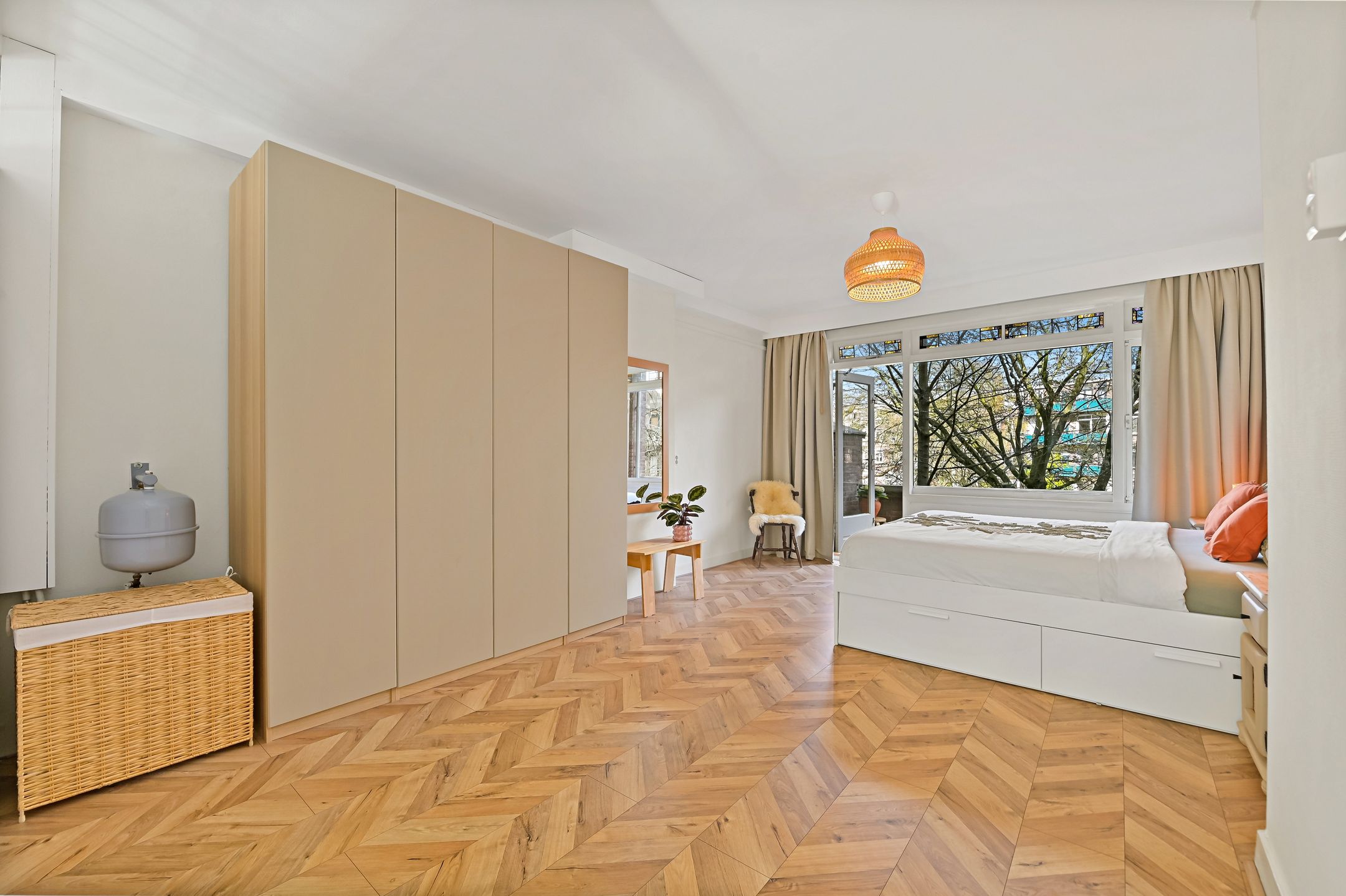 Spacious 3-Room Apartment with Balcony in Popular Blijdorp — 15