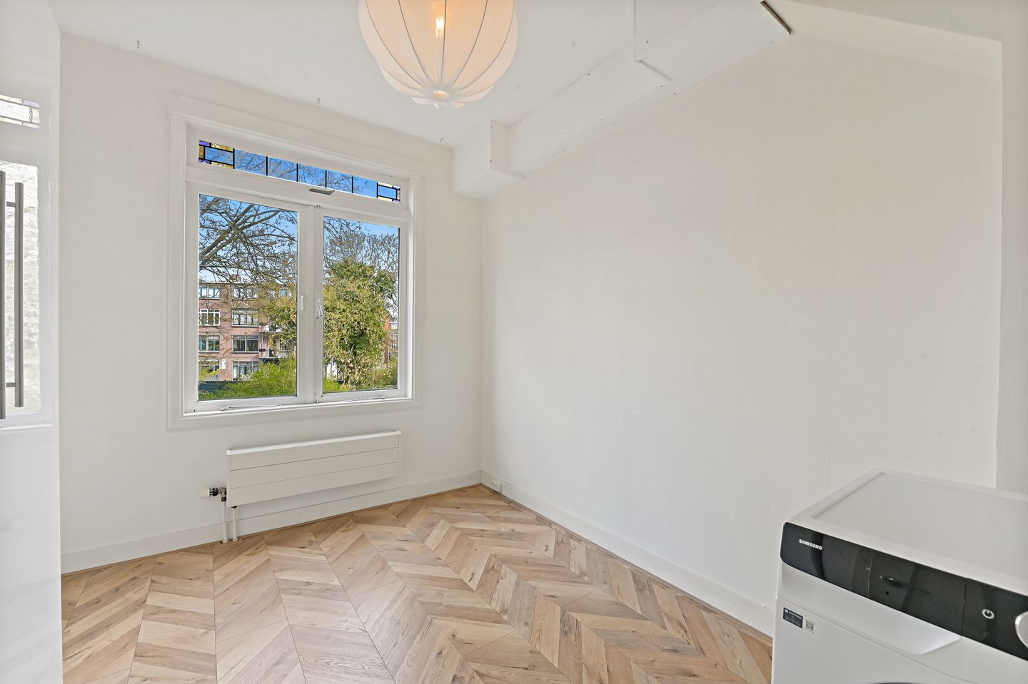 Spacious 3-Room Apartment with Balcony in Popular Blijdorp — 19