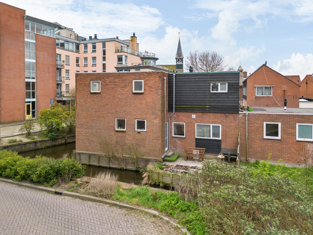 Modern Waterfront Starter Apartment in Wormerveer with Energy Label A — 28