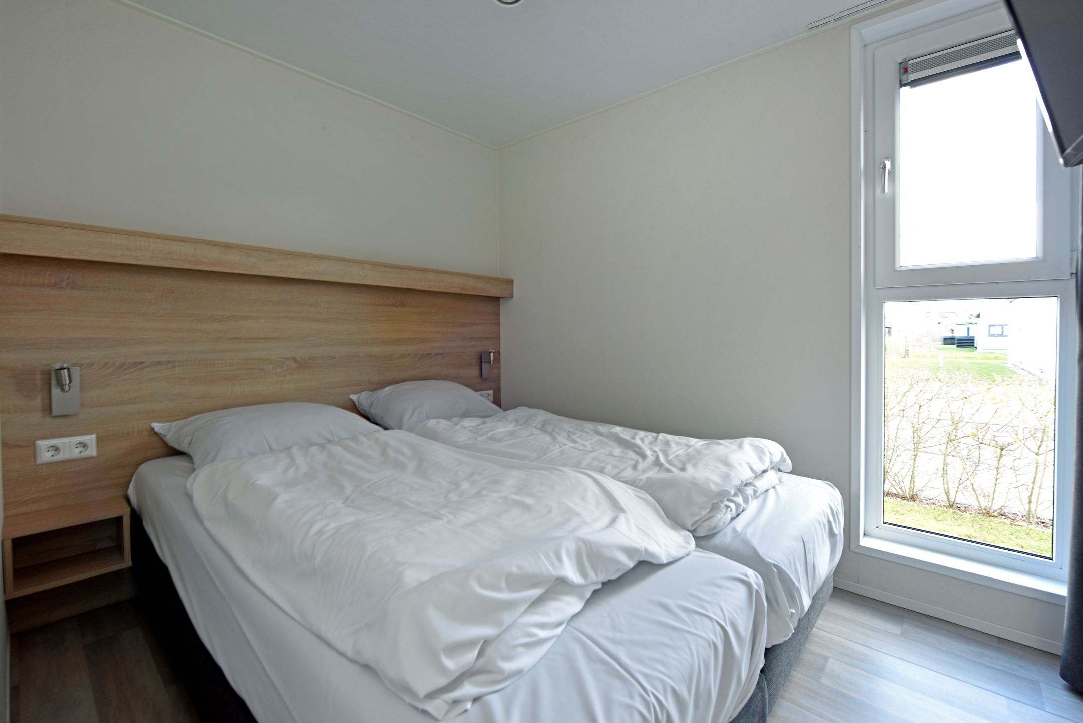 3-bedroom freehold villa in Nieuwvliet — photo 4 of 5
