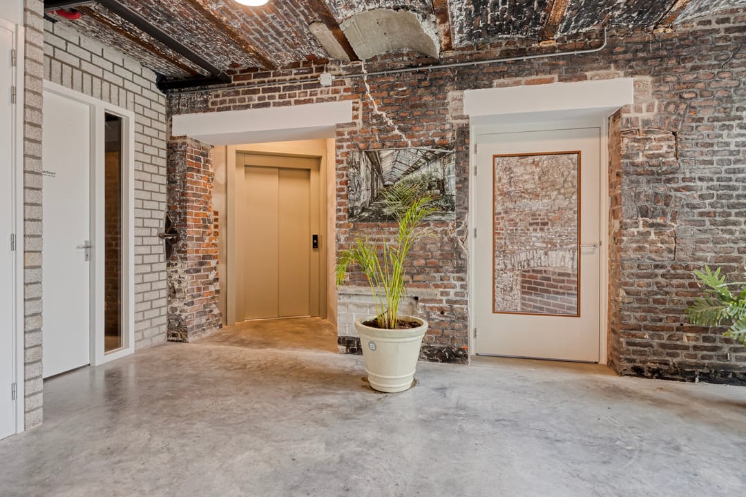 Foto 7 van Petrus Regoutplein 22-D01