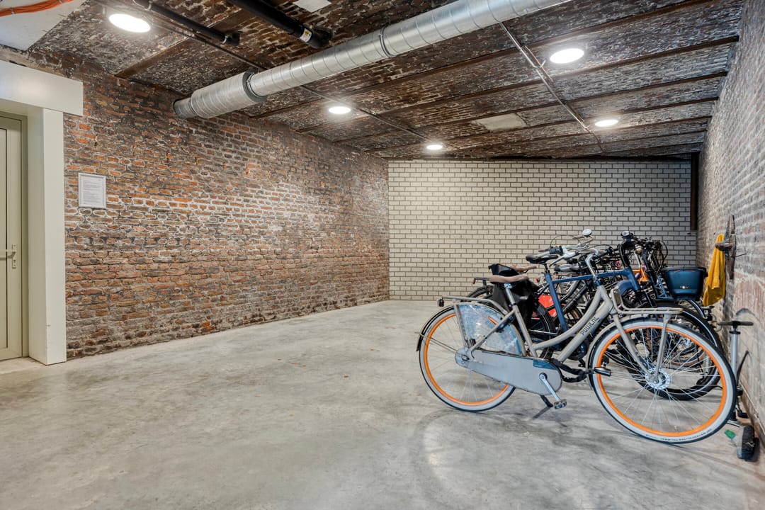 Foto 46 van Petrus Regoutplein 22-D01