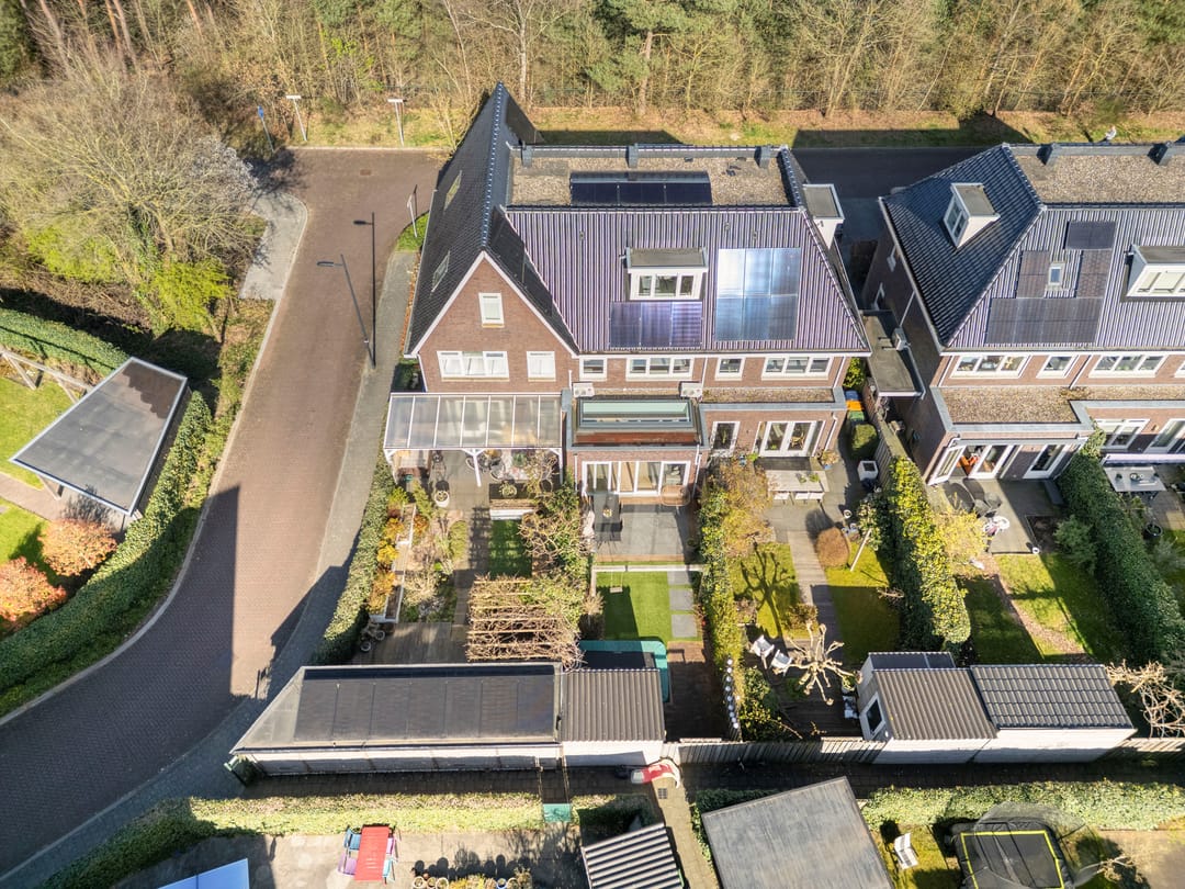 Family Home at the Forest Edge with Five Bedrooms and A Energy Label — 62