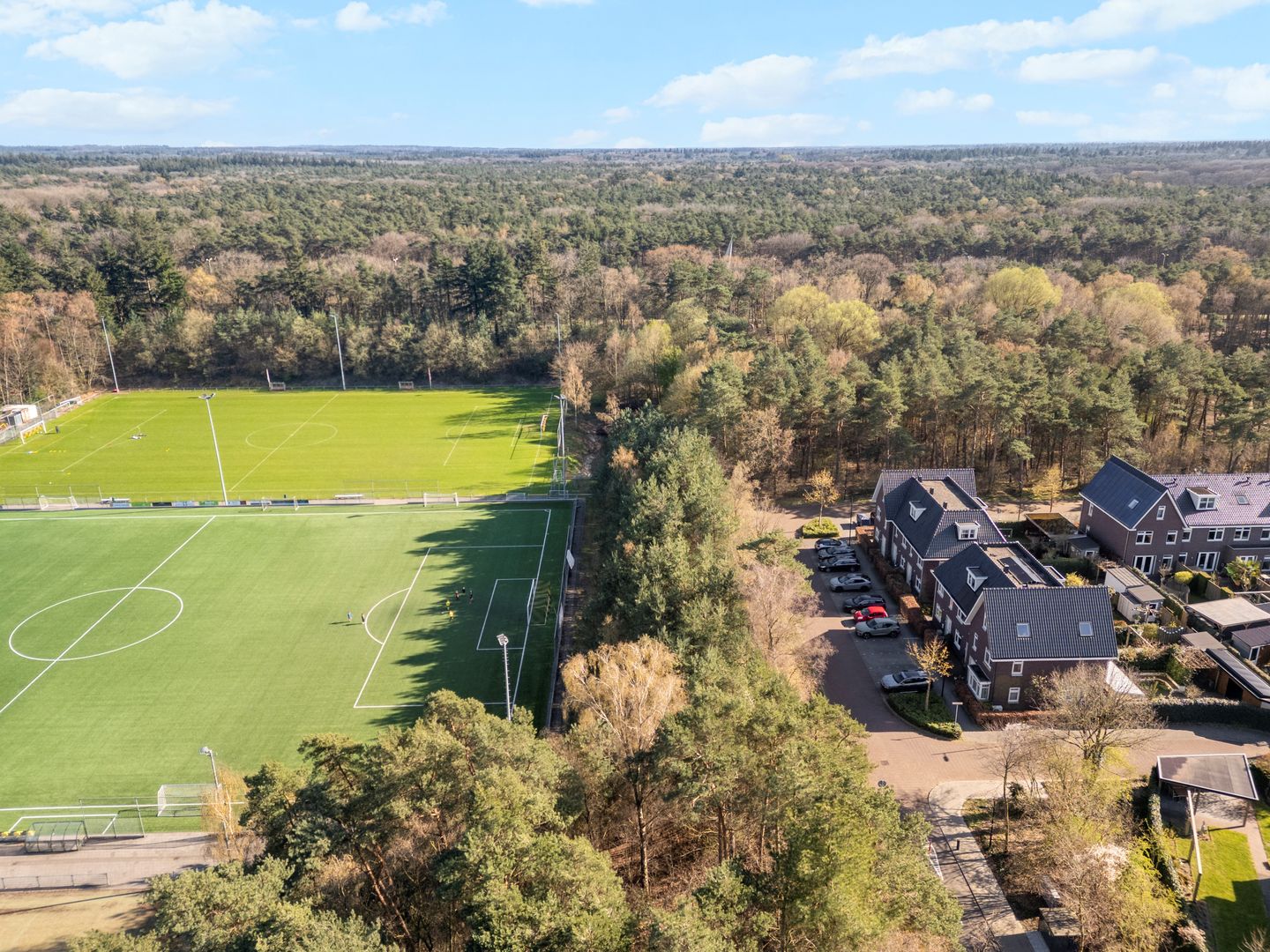 Family Home at the Forest Edge with Five Bedrooms and A Energy Label — 65