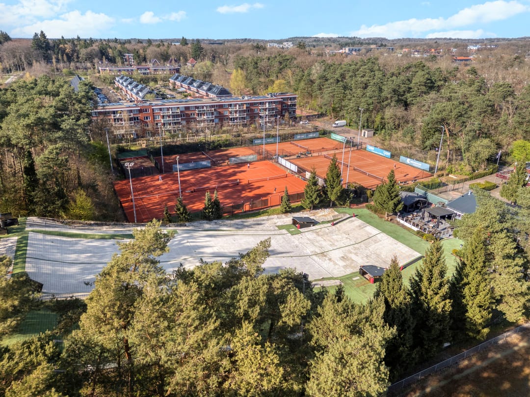 Family Home at the Forest Edge with Five Bedrooms and A Energy Label — 61