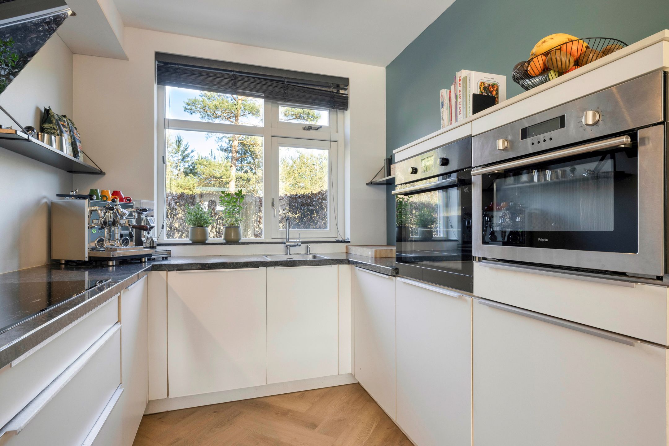 Family Home at the Forest Edge with Five Bedrooms and A Energy Label — 36