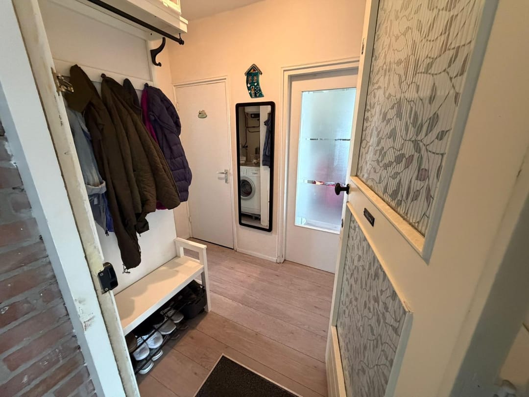 Photo 2 of Van Lodensteynstraat 128