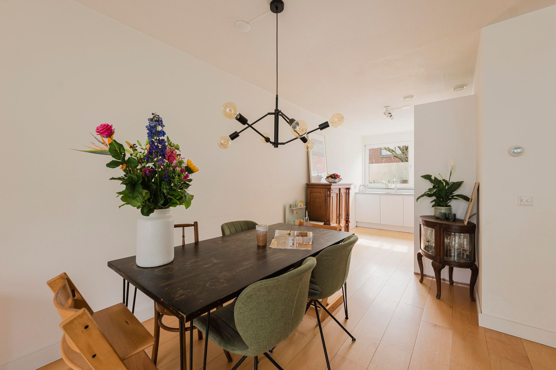 Foto 9 van Van Abbestraat 289