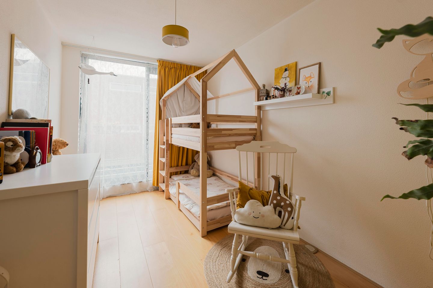 Foto 19 van Van Abbestraat 289