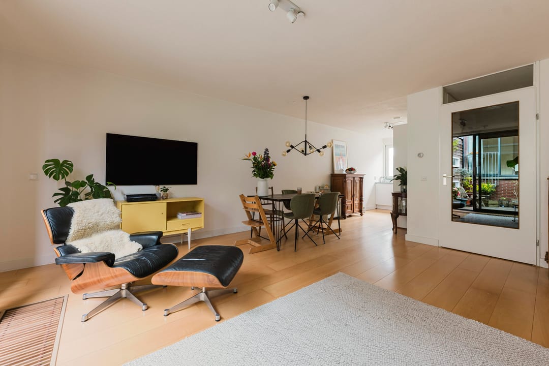 Foto 8 van Van Abbestraat 289