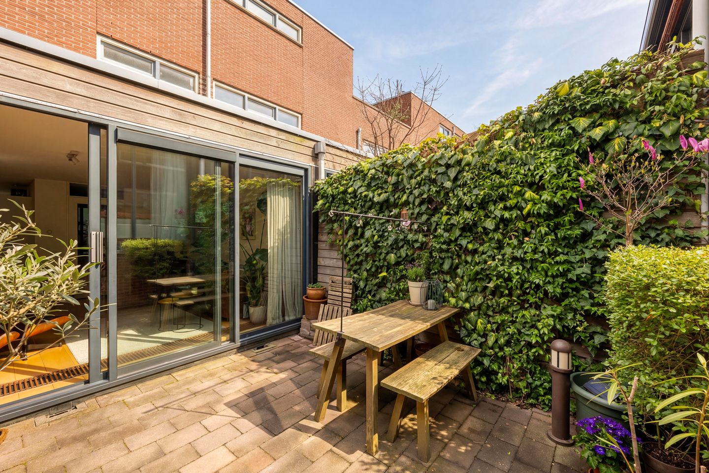 Foto 4 van Van Abbestraat 289