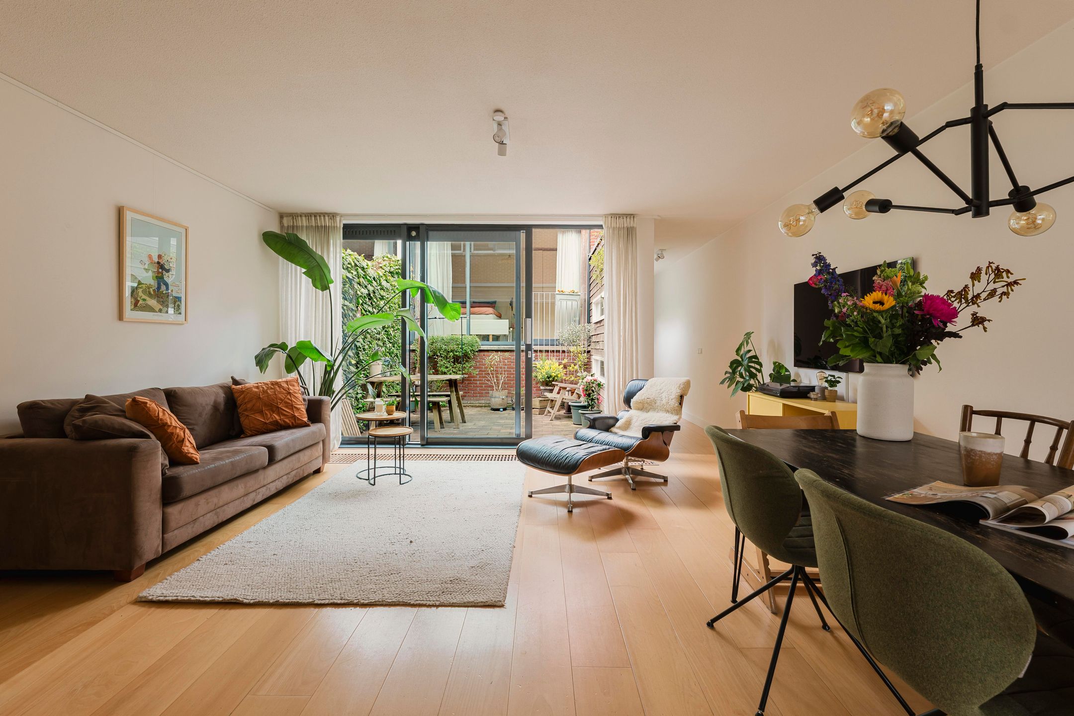 Foto 6 van Van Abbestraat 289