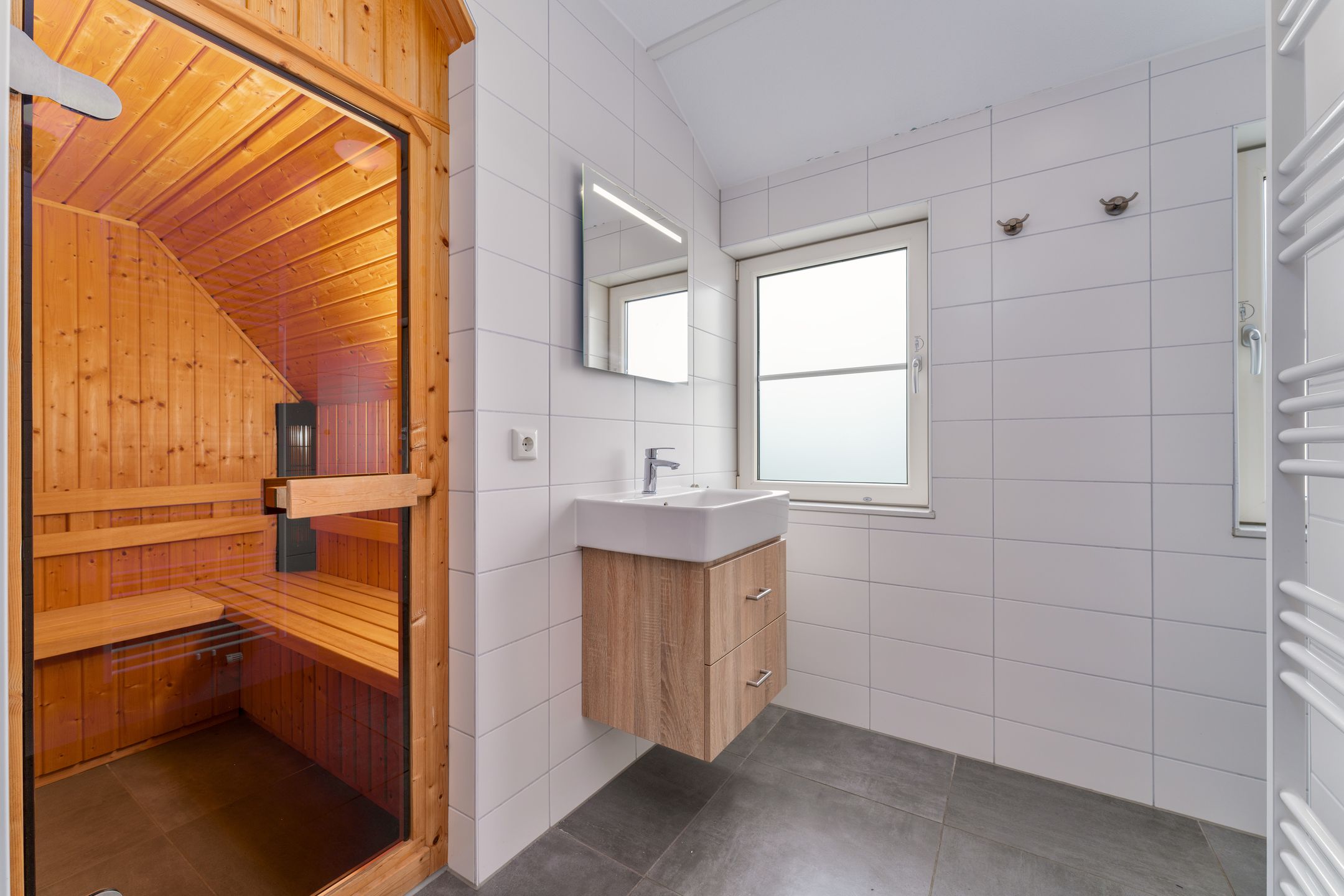 3-bedroom freehold villa in Nieuwvliet — photo 3 of 5