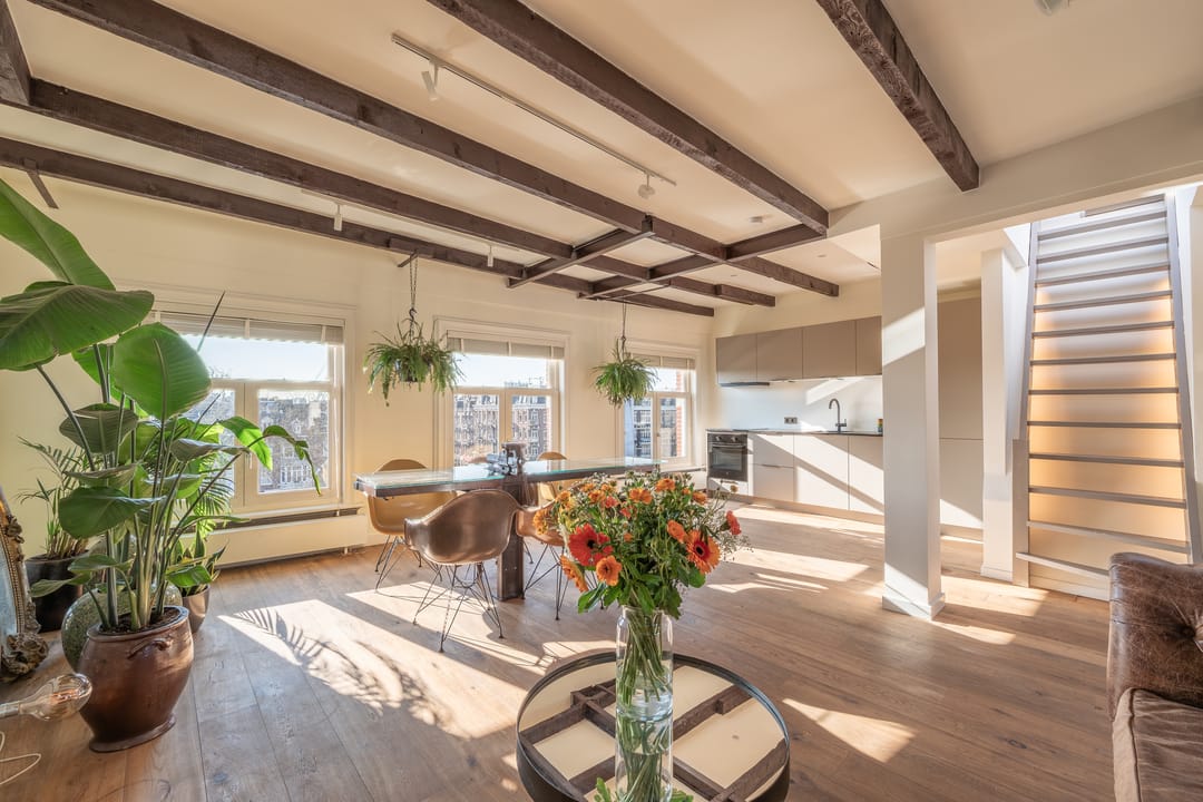 Foto 1 van Groenmarktkade 1-4