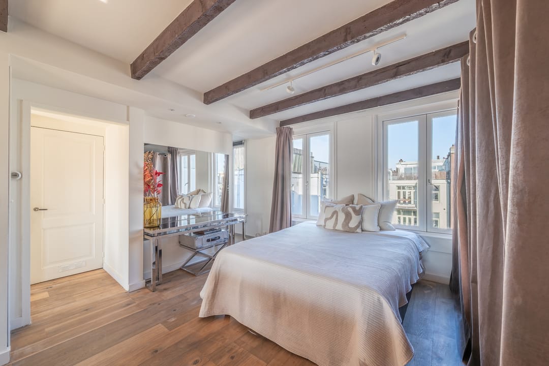 Foto 16 van Groenmarktkade 1-4