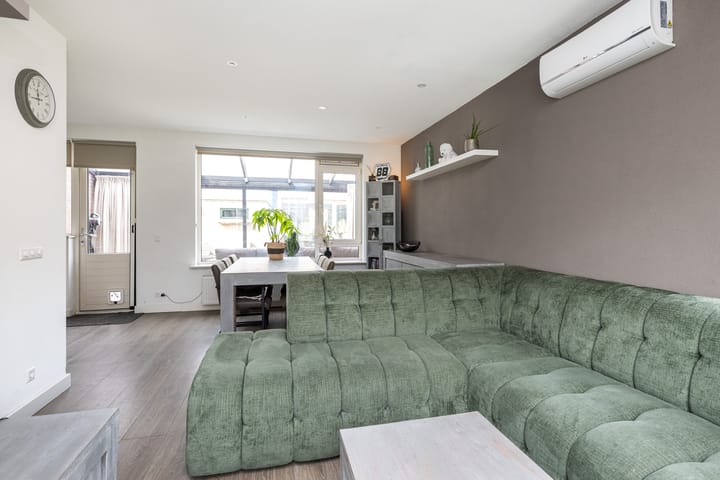 Photo 3 of P C de Vinckstraat 14