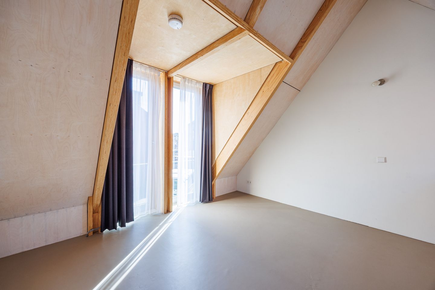 Photo 14 of Rotterdamseweg 114-A