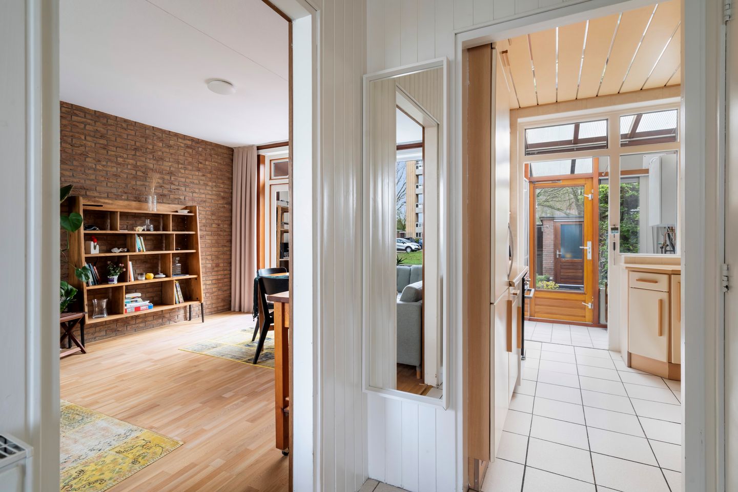 Photo 19 of Van Bosseplantsoen 7