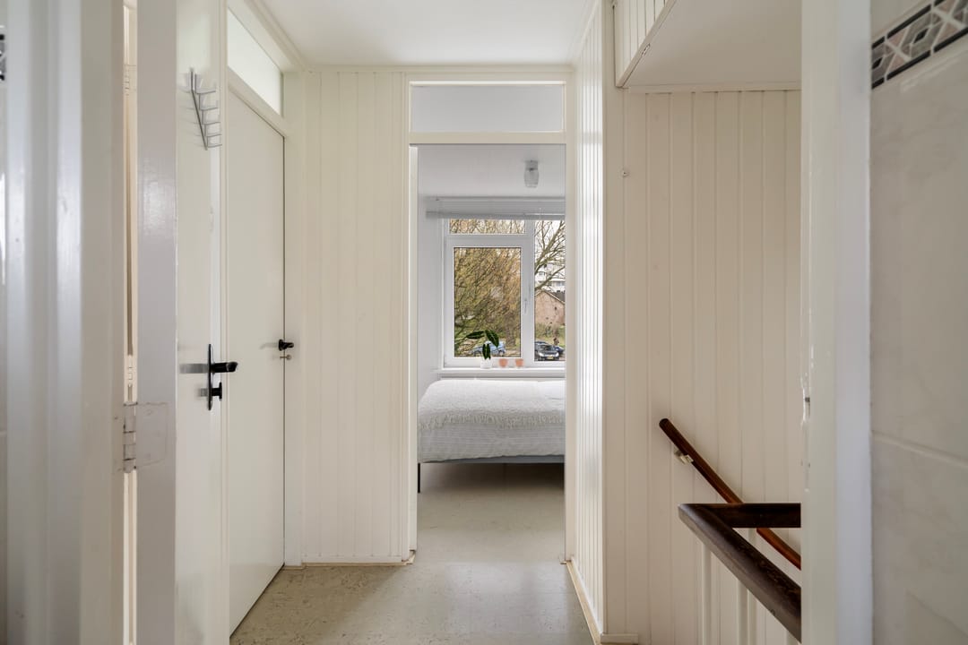 Photo 28 of Van Bosseplantsoen 7