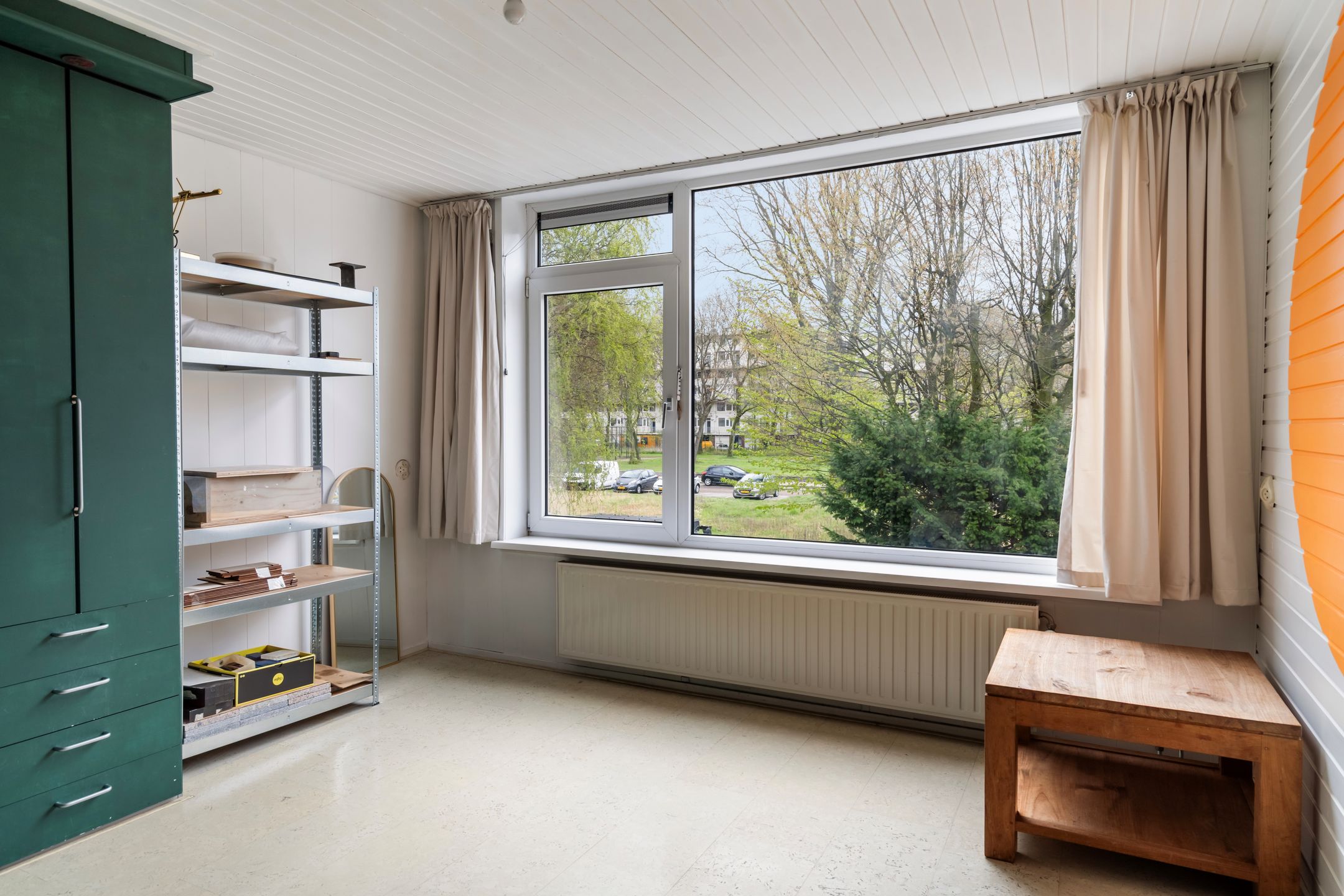 Photo 36 of Van Bosseplantsoen 7