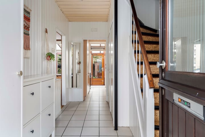 Photo 3 of Van Bosseplantsoen 7