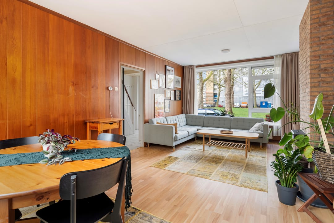 Photo 13 of Van Bosseplantsoen 7