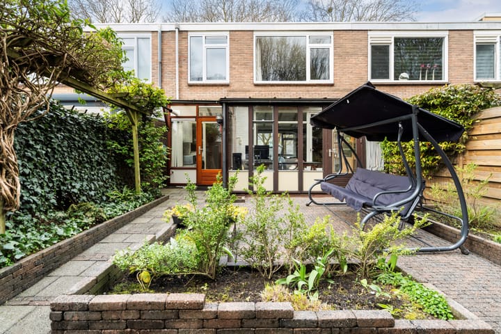 Photo 2 of Van Bosseplantsoen 7