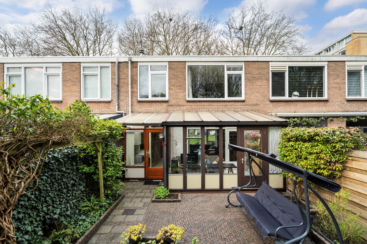 Photo 44 of Van Bosseplantsoen 7