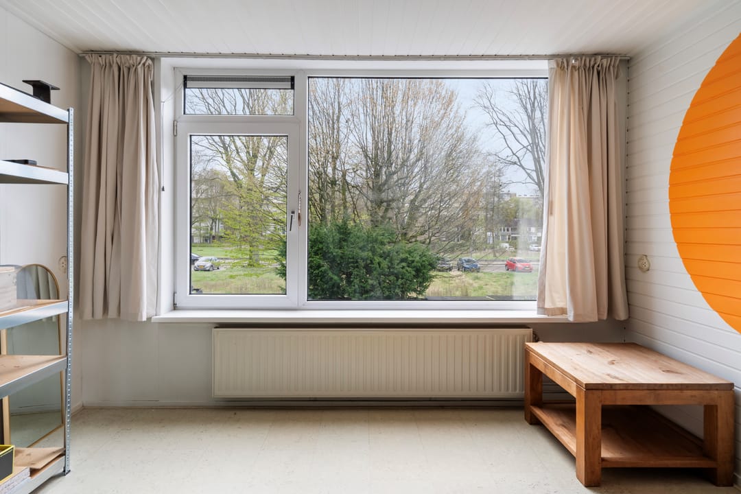 Photo 37 of Van Bosseplantsoen 7