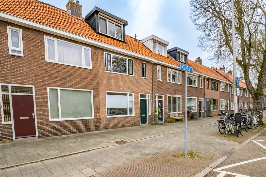 Move-in Ready Family Home with Garden Office in Rivierenwijk — 41