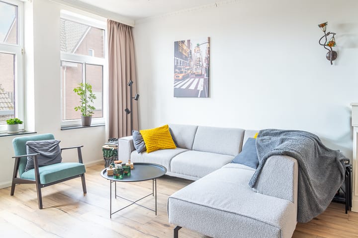 Photo 2 of Marktstraat 8-A