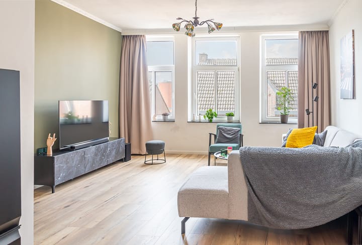 Photo 4 of Marktstraat 8-A