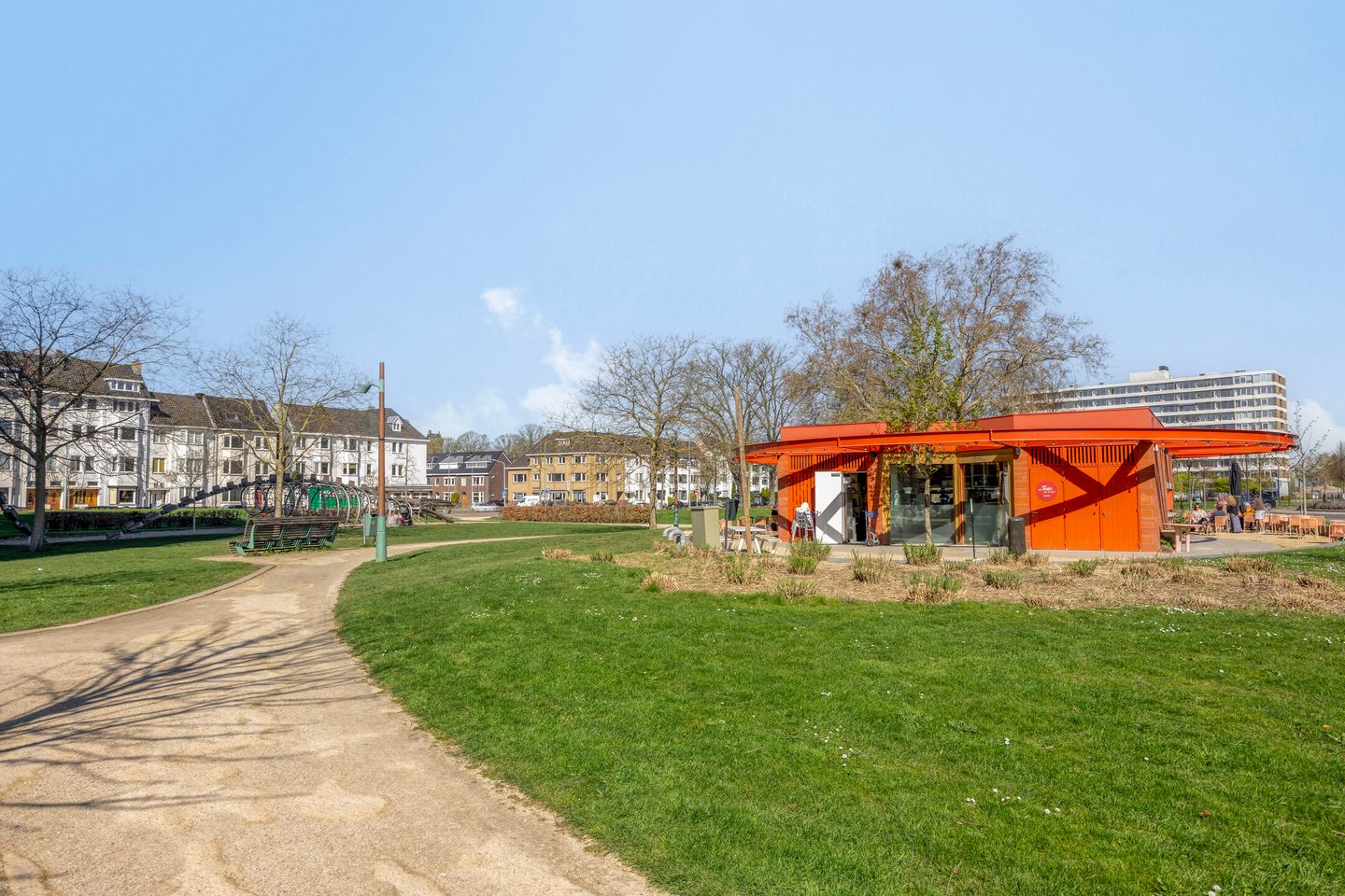 Foto 35 van Nassaulaan 12-D