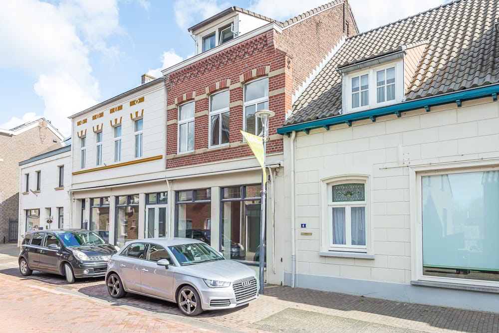 View photo 5 of Marktstraat 8