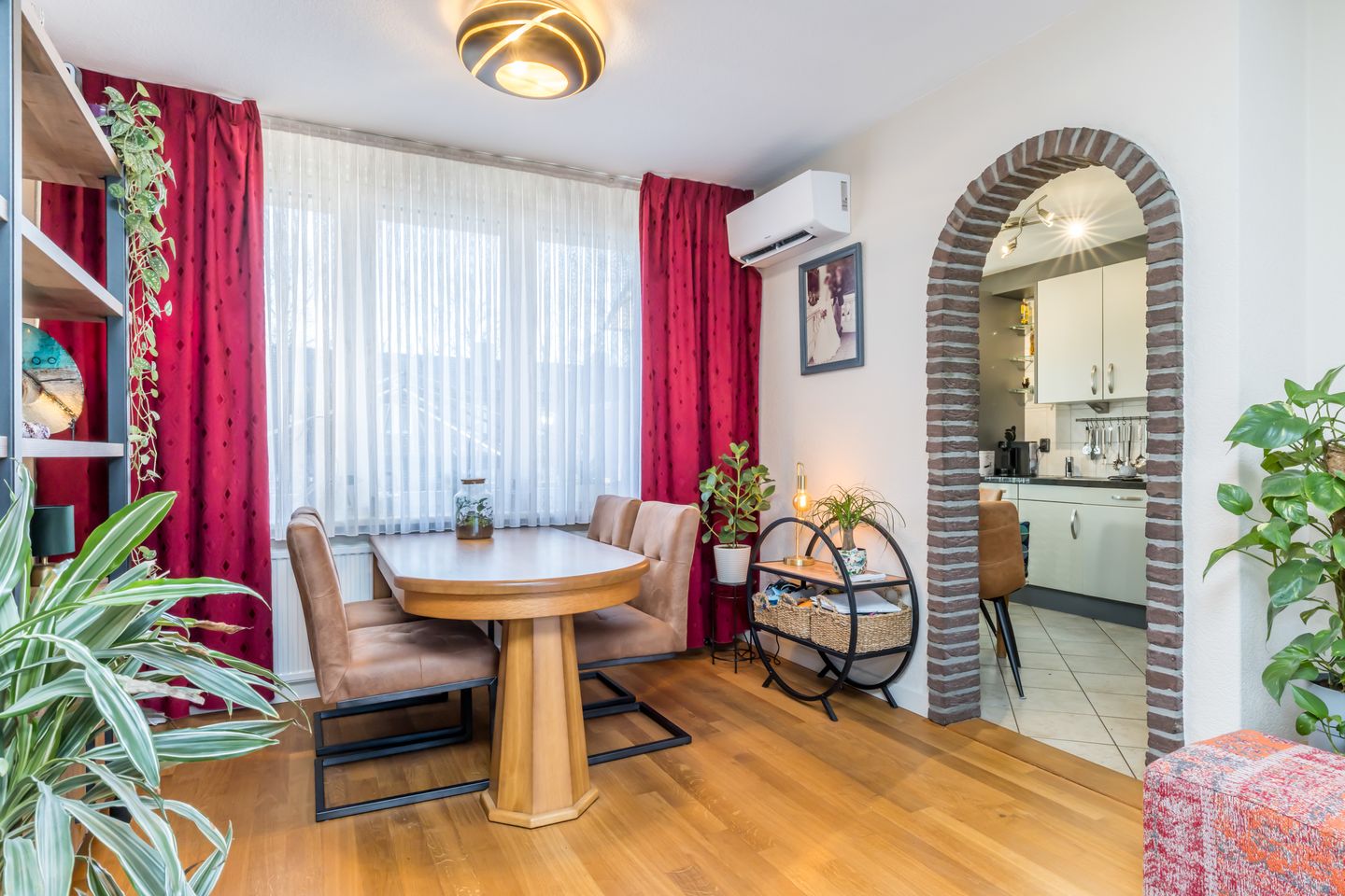 Foto 10 van Mettebos 66