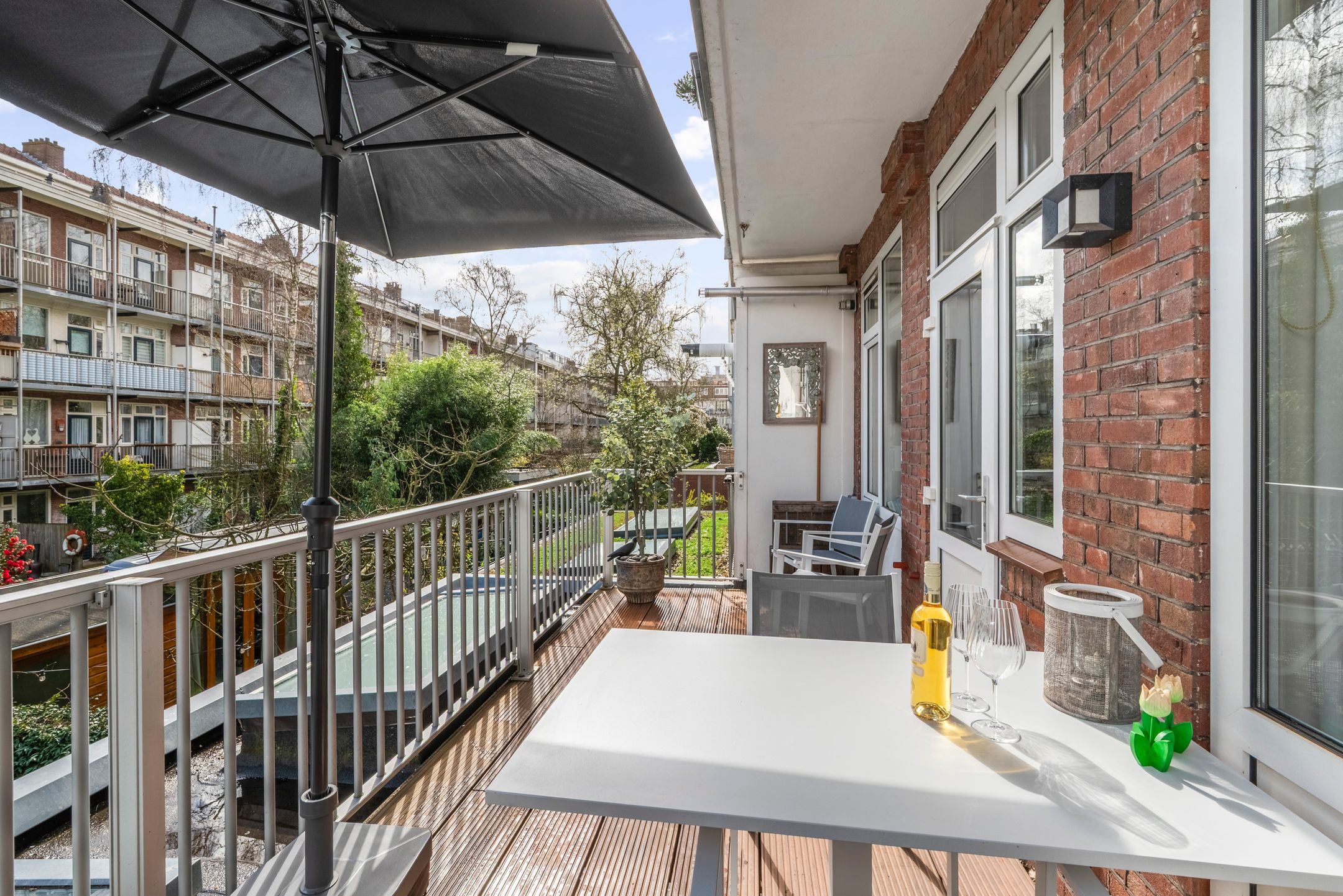 Foto 24 van Postjeskade 163-1