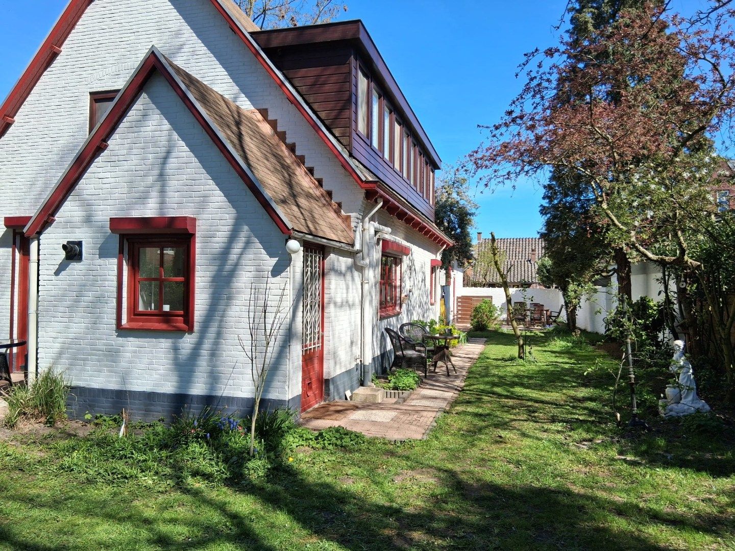 Photo 42 of Voorstraat 35