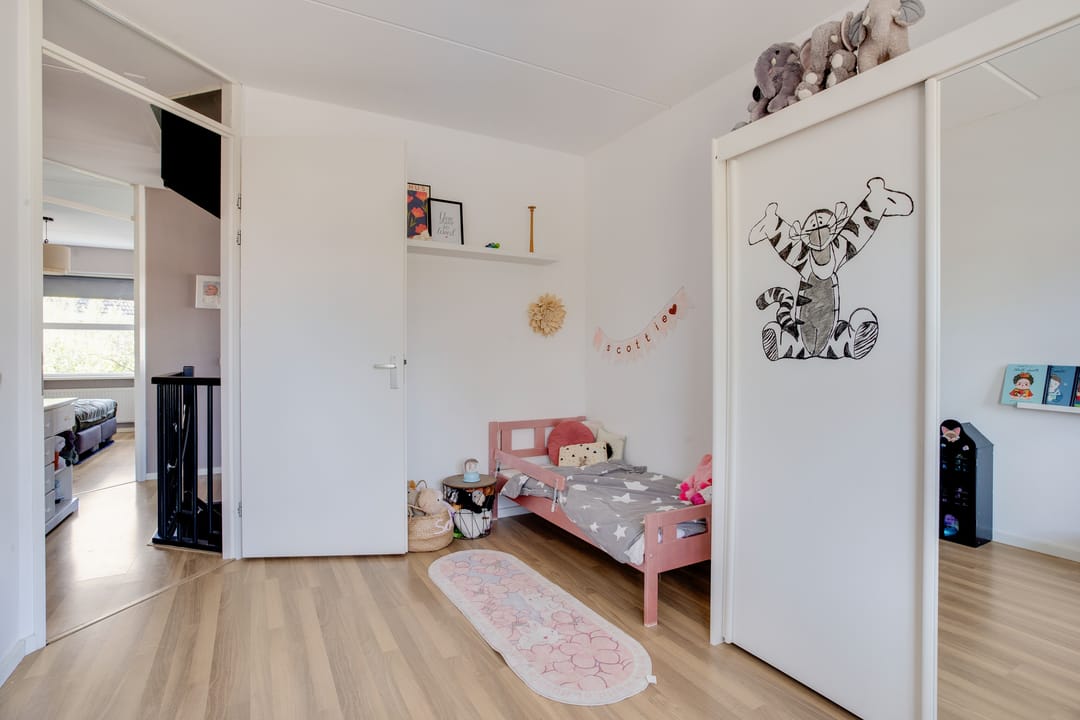 Foto 23 van Floresstraat 3