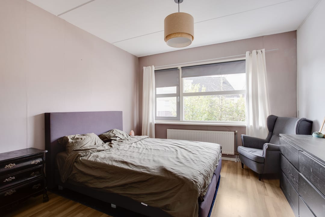 Foto 26 van Floresstraat 3