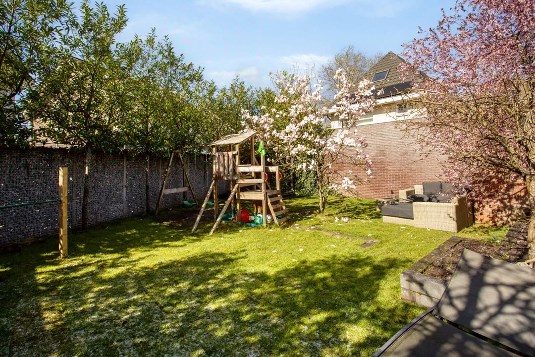 Foto 43 van Floresstraat 3