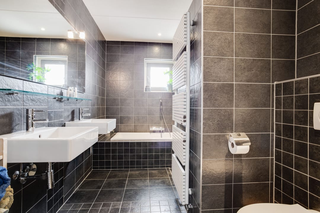 Foto 28 van Floresstraat 3