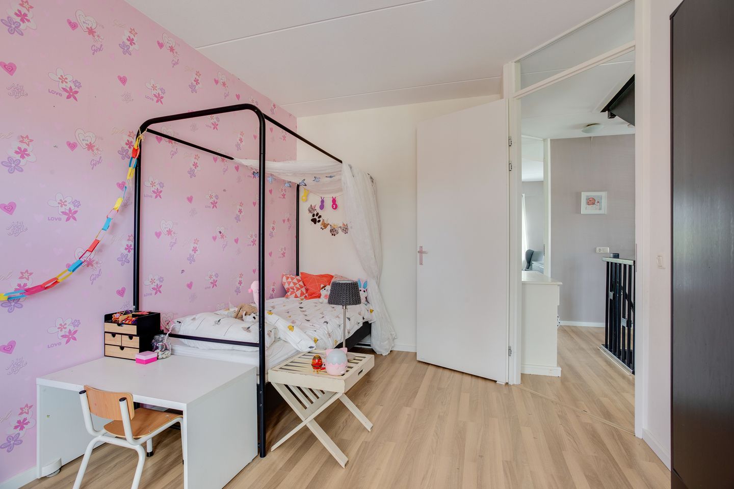 Foto 25 van Floresstraat 3